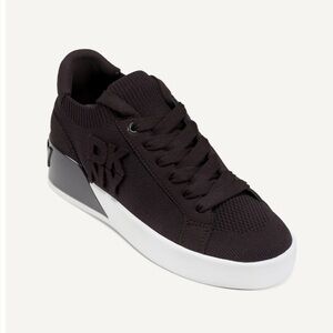DKNY Mallory Lace Up Sneaker 30mm - Women’s US 8 NWOT